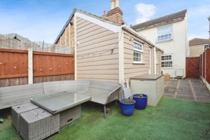 SYDNEY STREET- click for photo gallery